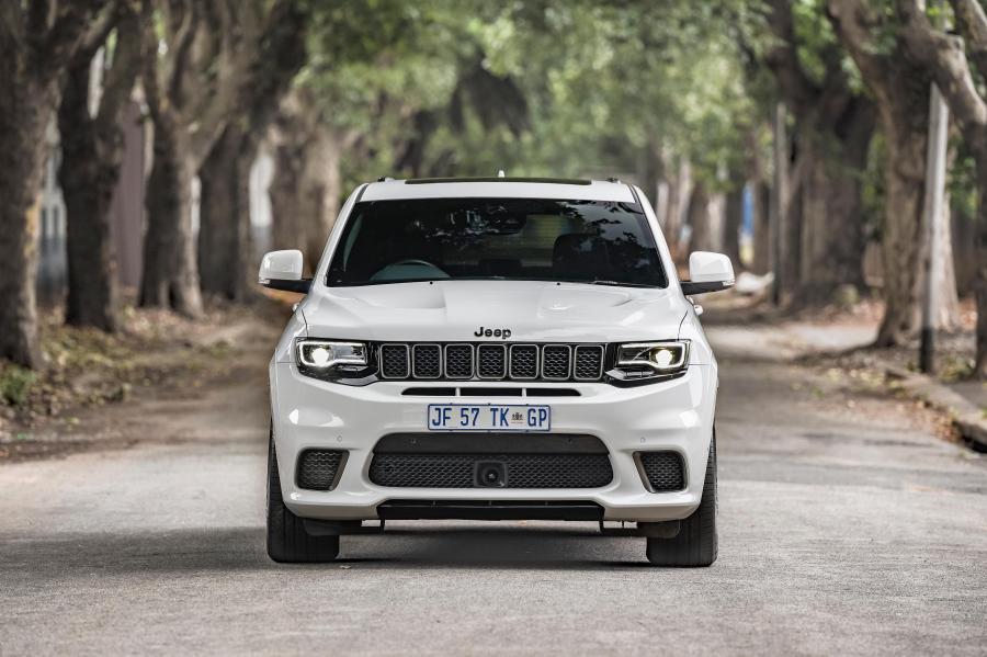  Jeep Grand Cherokee Trackhawk (WK2) 2019 года  (ZA) (фото 2 из 40)